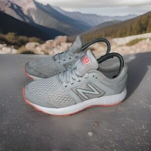 New Balance 520 Comfort Ride Women's Running Shoes Size 7.5 Or Men's 6.5 Gym Run